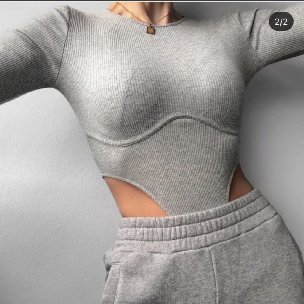 Zara Ribbed Bodysuit - Picture 6 of 12